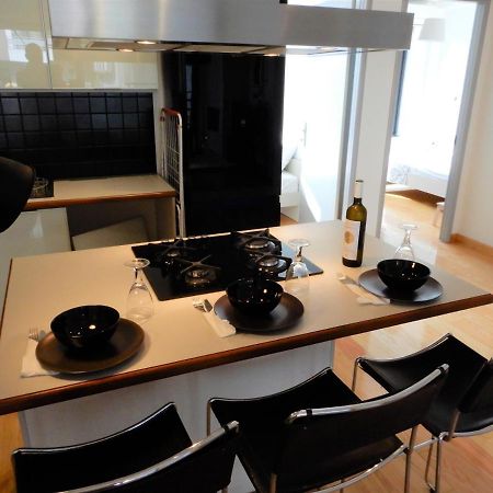 A-10 Modern & Luminous - 2Bd Athens' Party District Apartment Ngoại thất bức ảnh