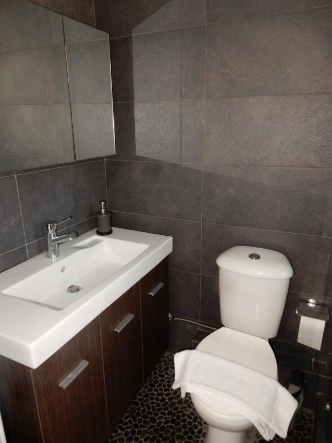 A-10 Modern & Luminous - 2Bd Athens' Party District Apartment Ngoại thất bức ảnh